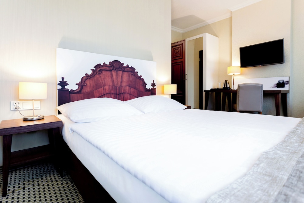 Economy Double Room, 1 Double Bed photo 3