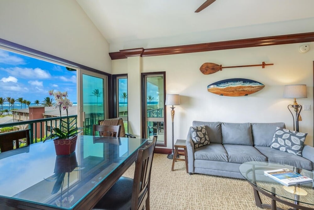 Condo, 2 Bedrooms