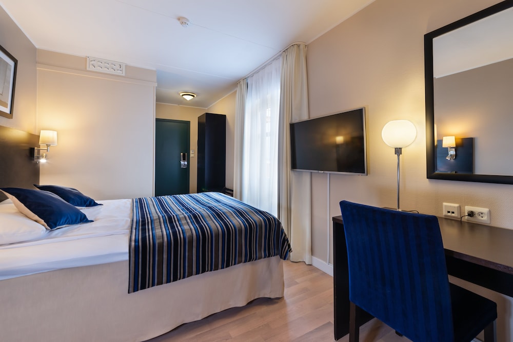 Superior Room, 1 Double Bed, Non Smoking - Photo 6