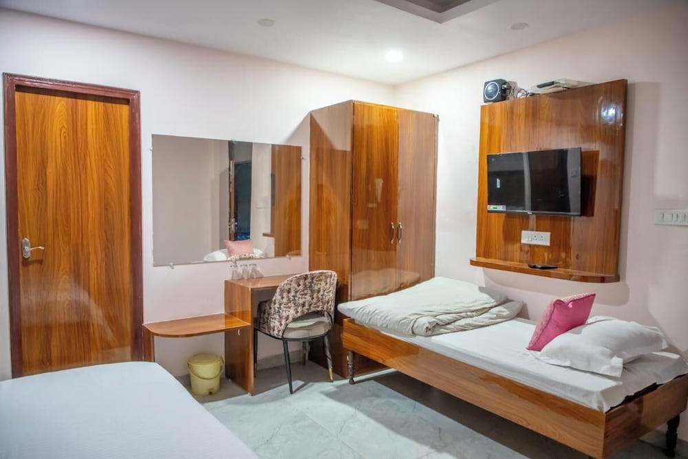 Luxury Room photo 2