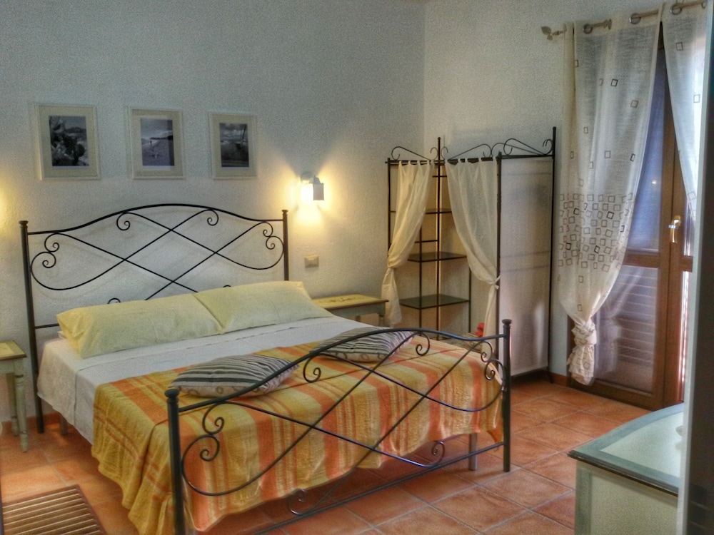 Comfort Room photo 3