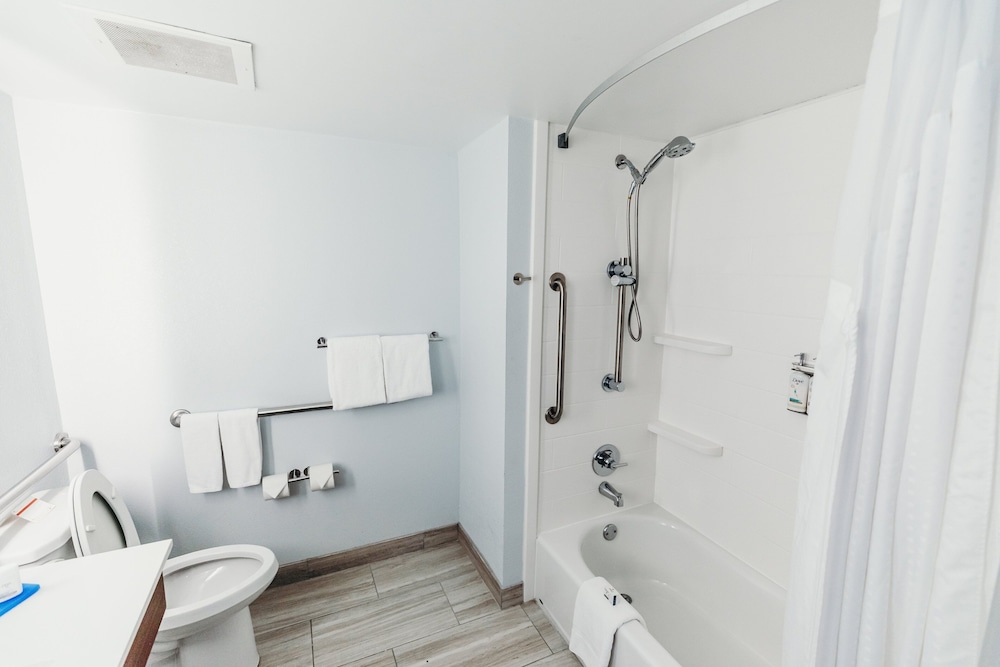 Standard Room - Photo 6