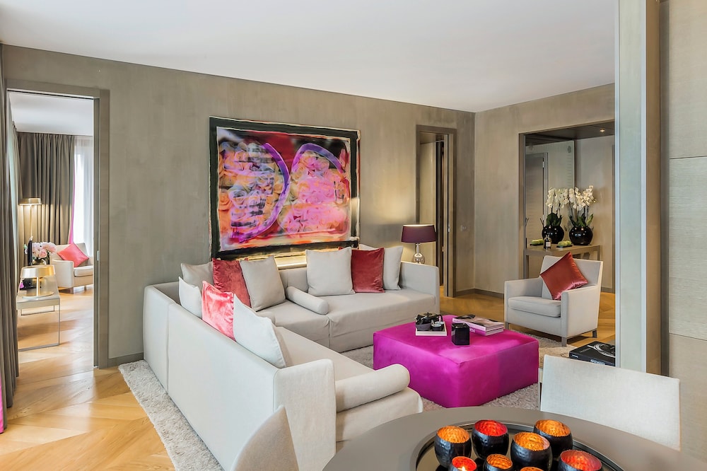 Presidential Suite