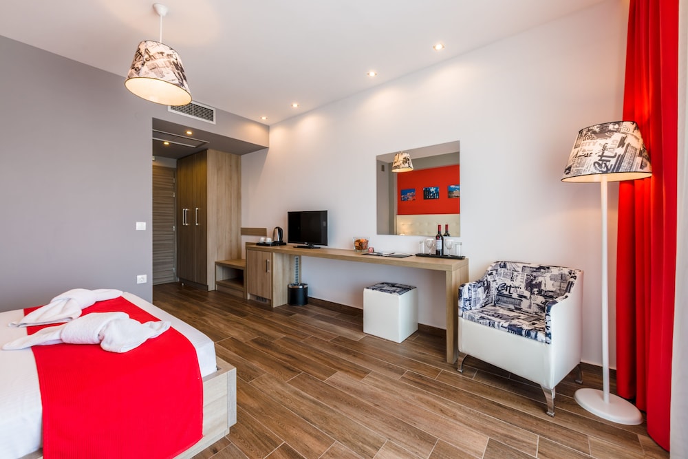 Deluxe Double Room photo 2