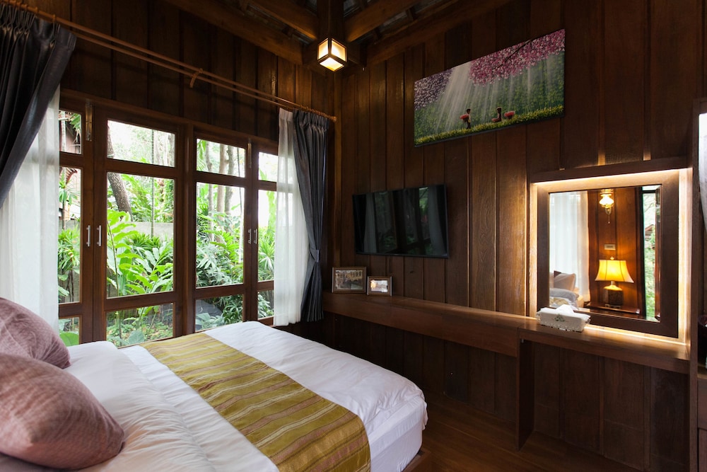 Romantic Villa photo 3