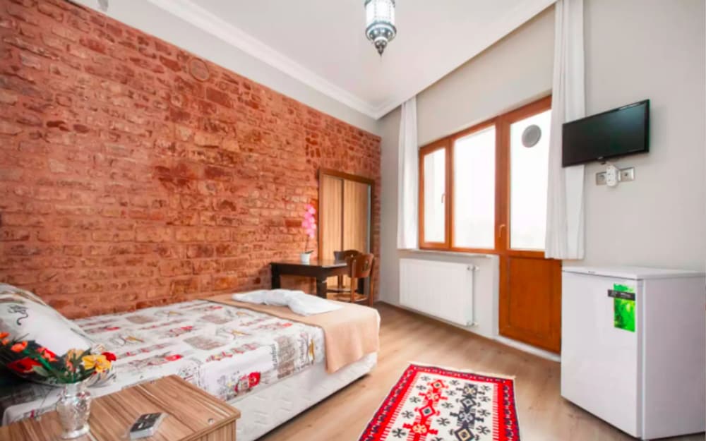 Deluxe Room, City View photo 1