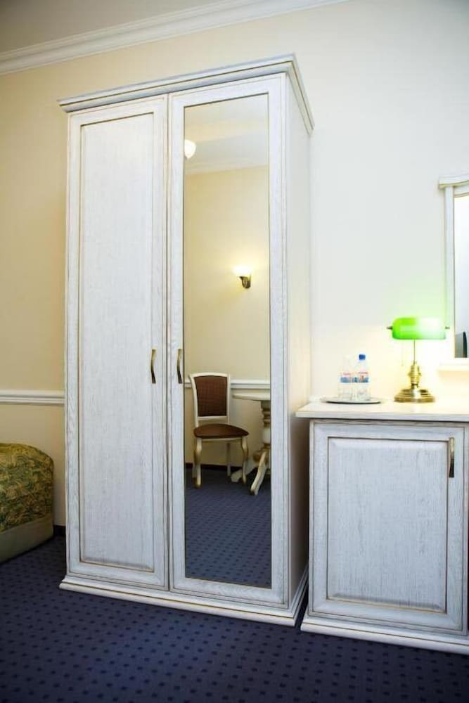 Standard Double Room photo 3