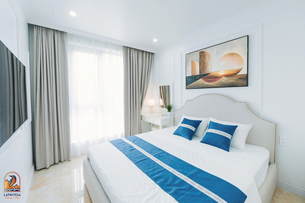 Deluxe Double Room, City View photo 2
