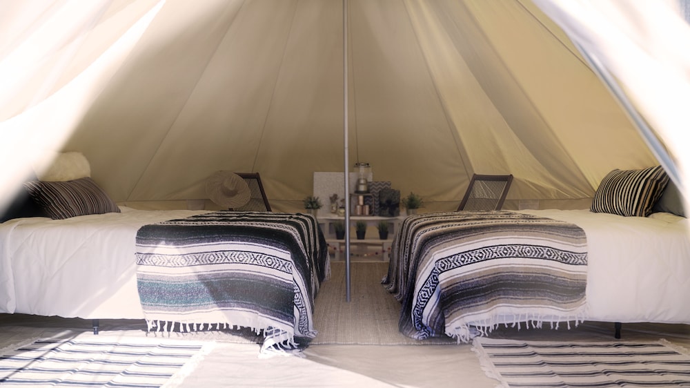 Luxury Tent (Furnished 2 Full Beds) photo 1