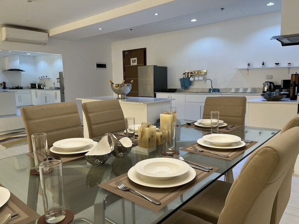 Premier Penthouse - Photo 10