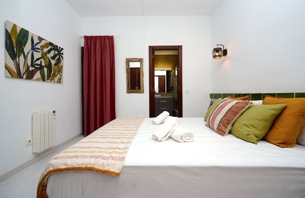 Standard Apartment, 2 Bedrooms, Terrace, Sea View photo 2