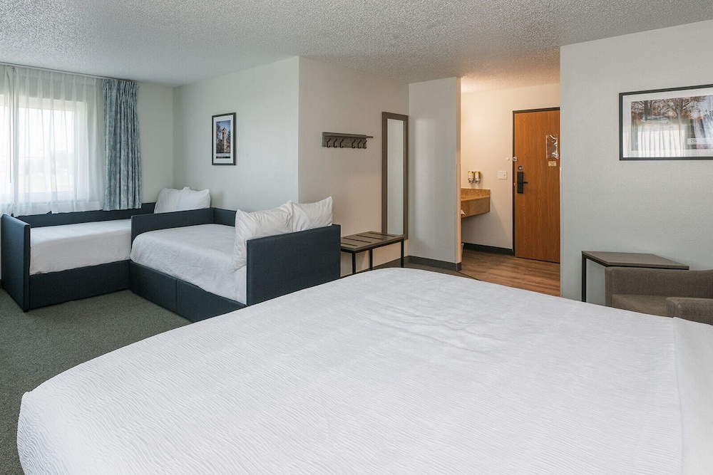 Superior Triple Room, Walk Up photo 1
