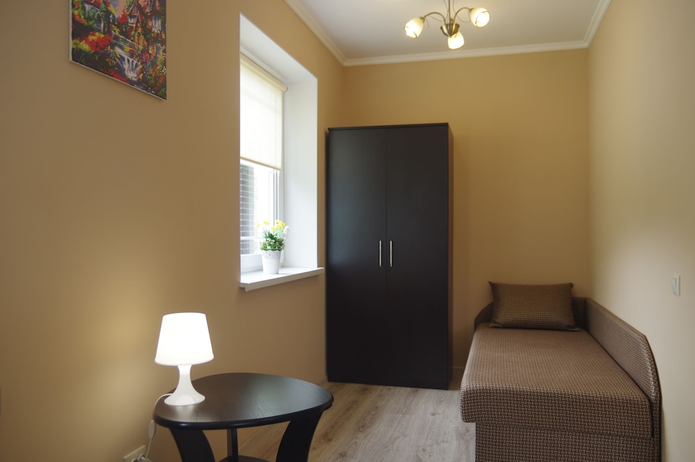 Studio, 1 Queen Bed With Sofa Bed, City View photo 3