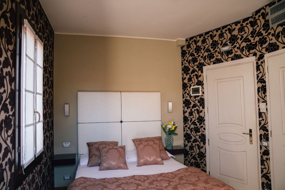 Deluxe Room photo 3