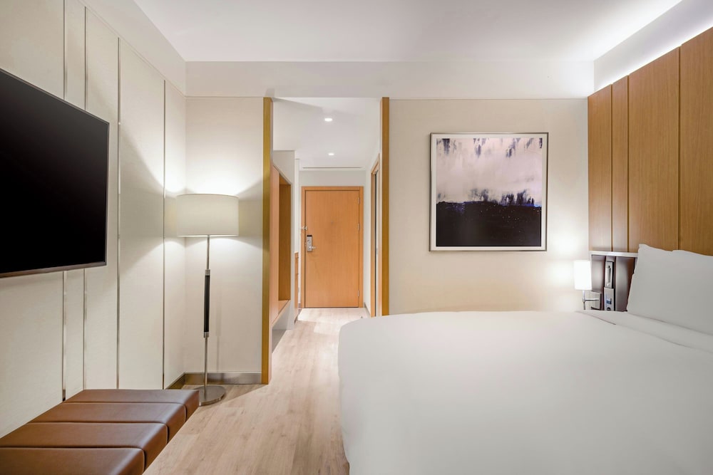 Room, 2 Twin Beds, City View - Photo 2