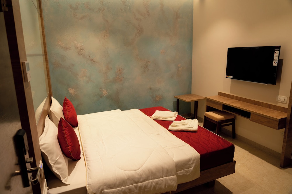 Premium Double Room photo 2