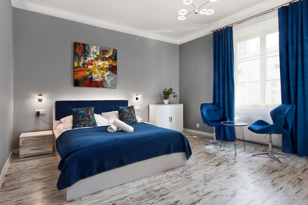 Deluxe Apartment (9)