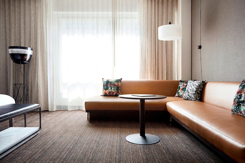 Executive Room, 1 King Bed