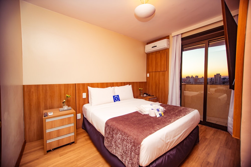 Luxury Room, Lake View (Family) - Photo 4