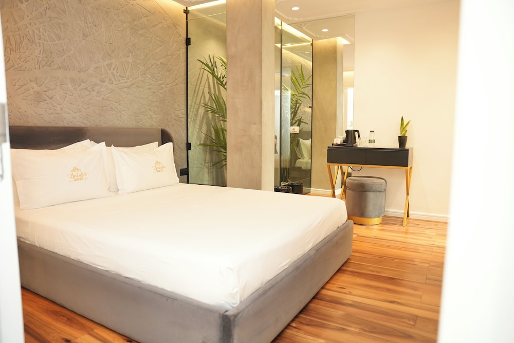 Standard Room photo 2