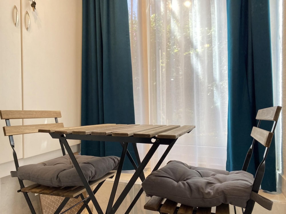 Apartment photo 3