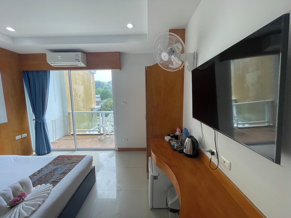 Standard Double Room, Balcony - Photo 7