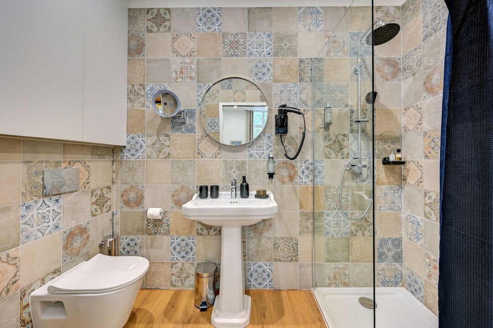 Superior Twin Room - Photo 2