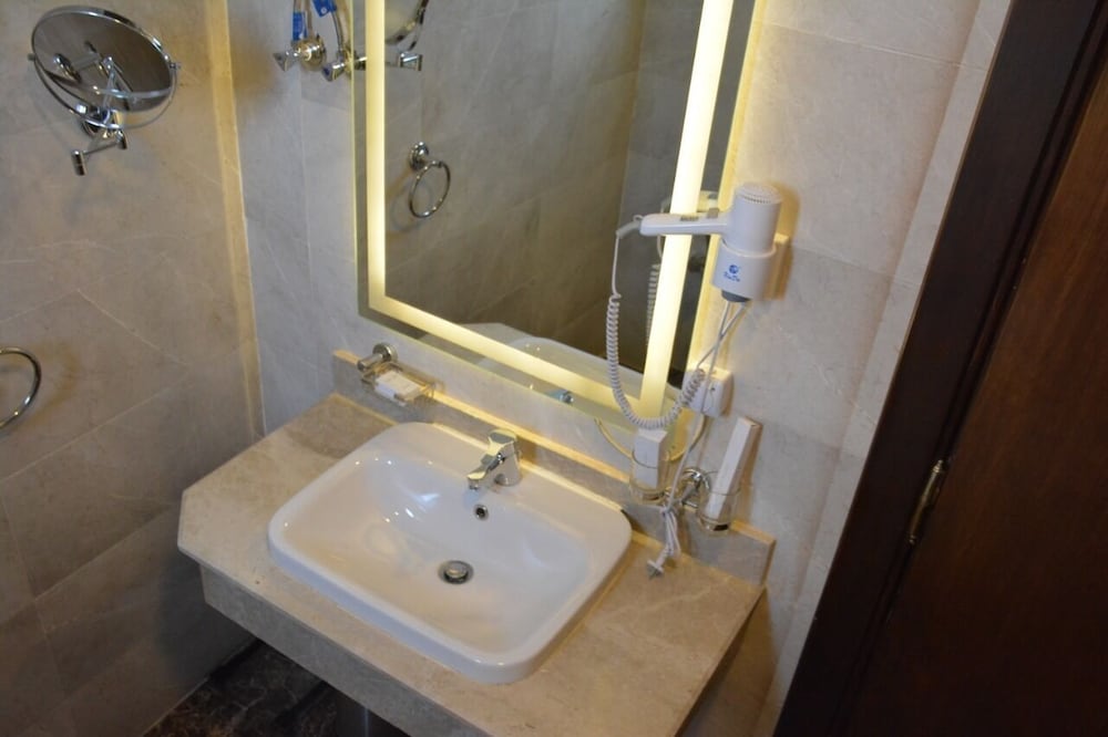 Classic Double Room, City View
