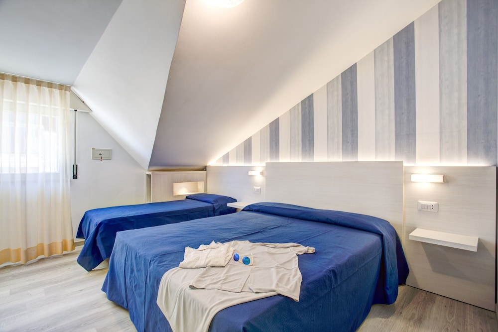 Triple Room photo 1