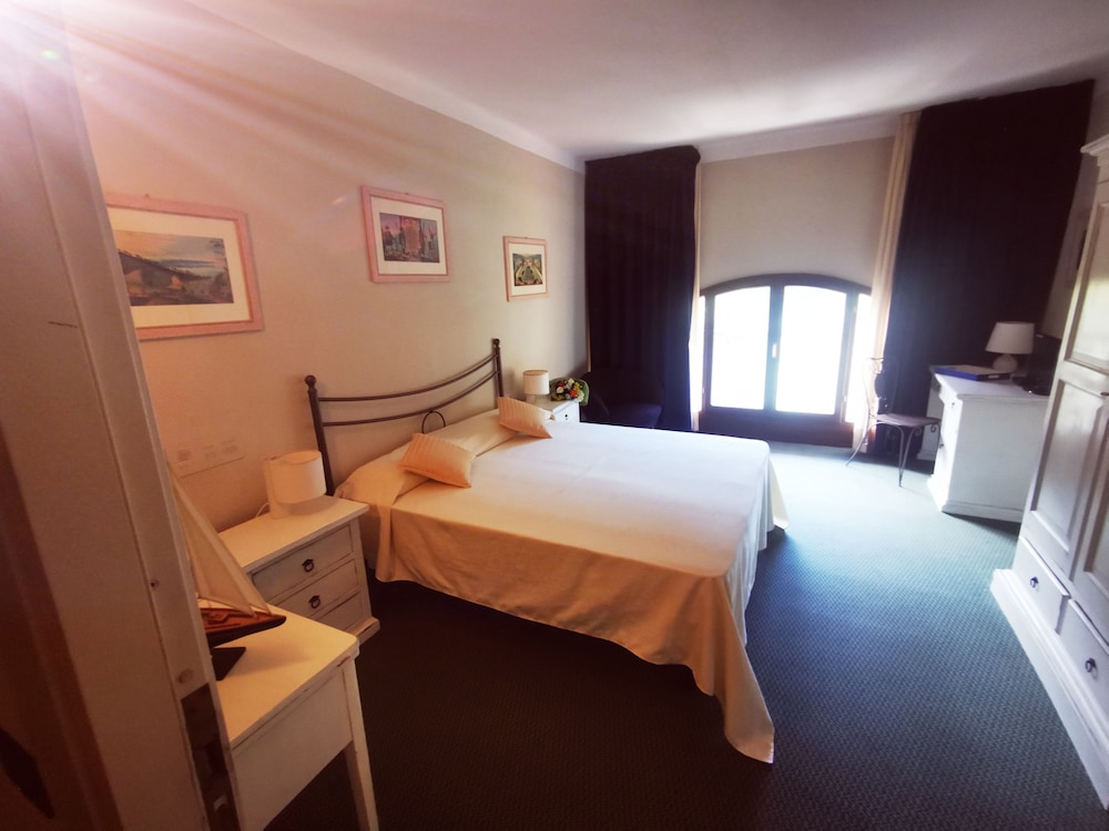 Superior Room - Photo 4