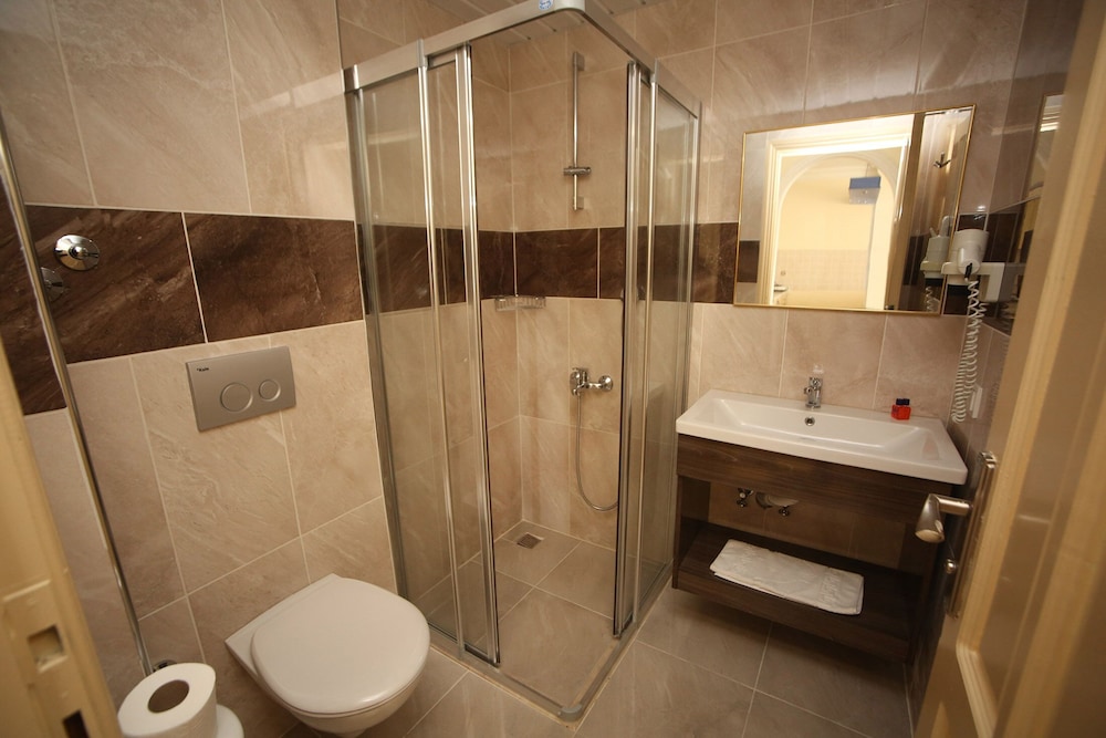 Quadruple Room, Annex Building photo 2
