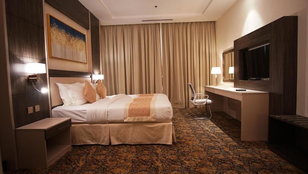 Executive Suite photo 1