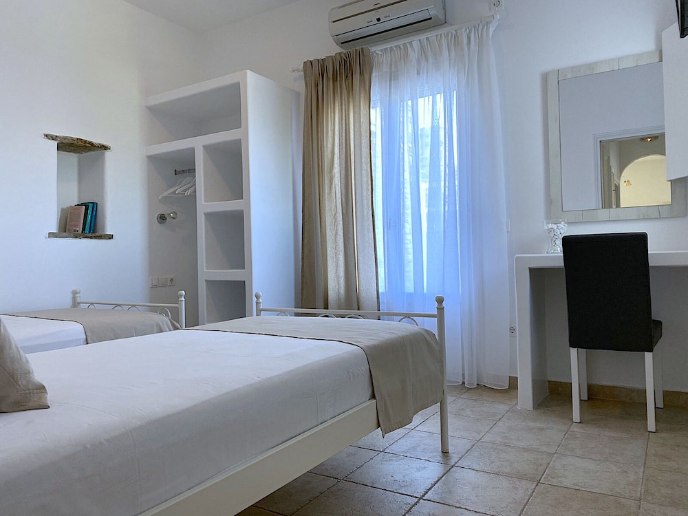 Duplex, 3 Bedrooms photo 2