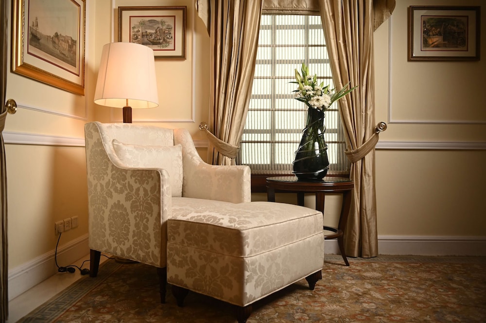 Suite (Heritage) - Photo 14
