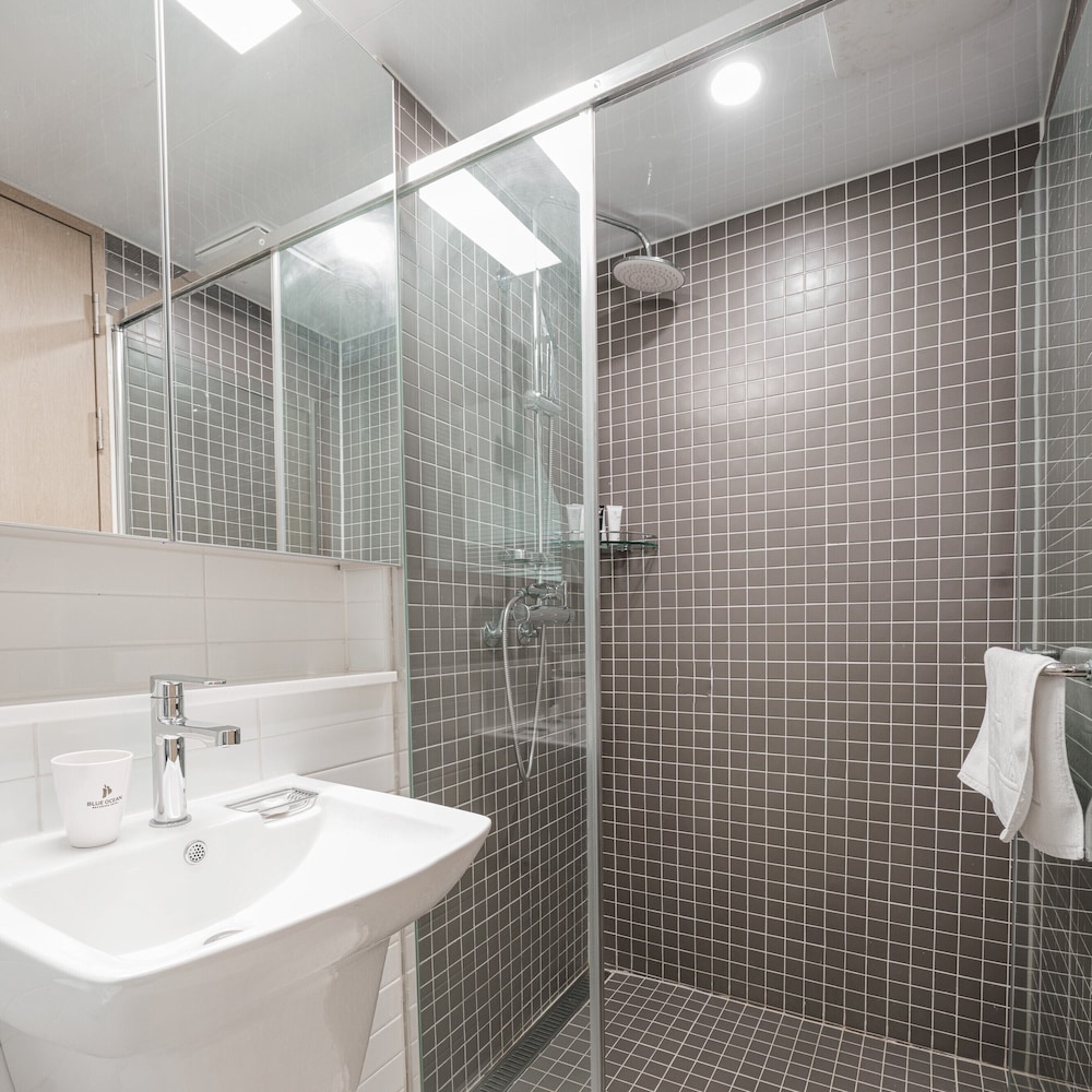 Hue Stay PKG (Room + Breakfast + Spa for 2) - Photo 4