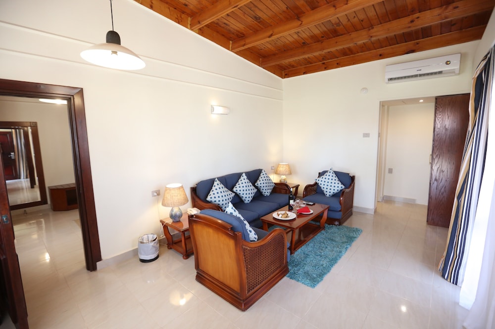 Sinai Suite