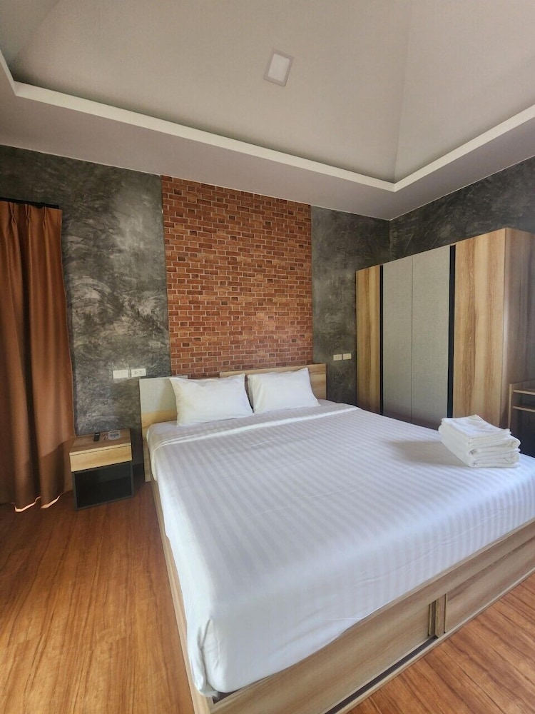 Superior Room, 1 Bedroom, Lagoon View photo 2
