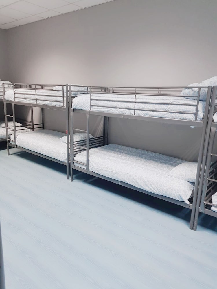 Basic Shared Dormitory, Park View photo 2