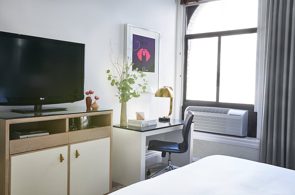Deluxe Room, 2 Double Beds - Photo 3