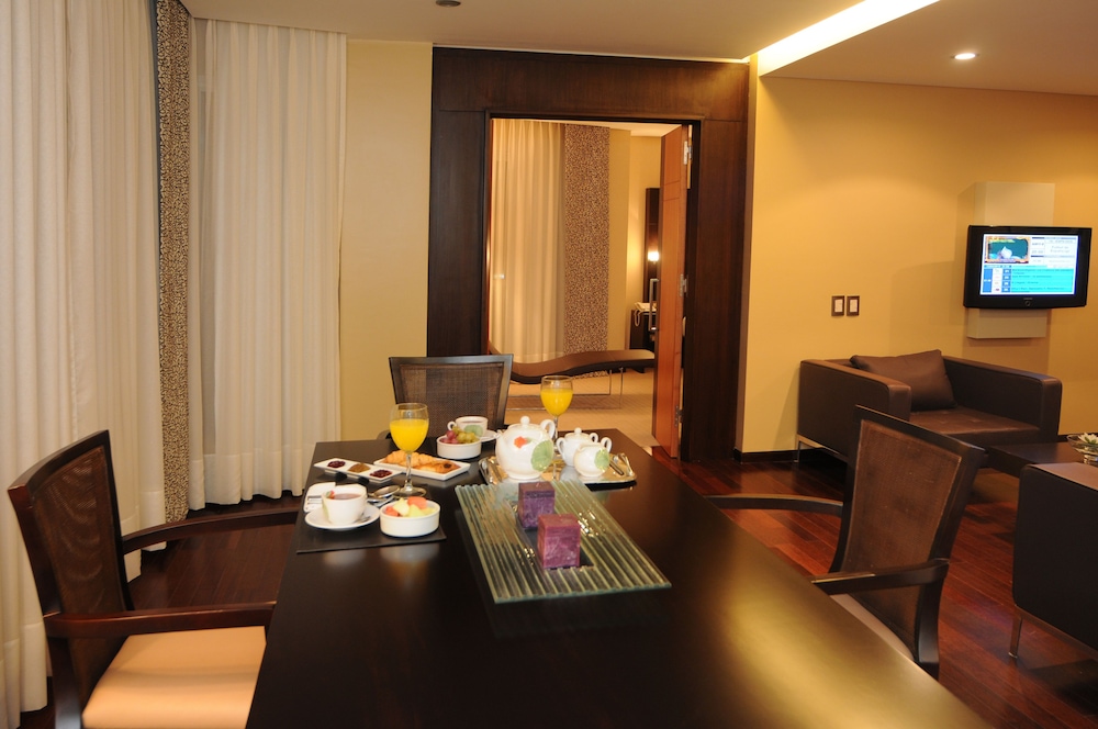 Penthouse photo 2