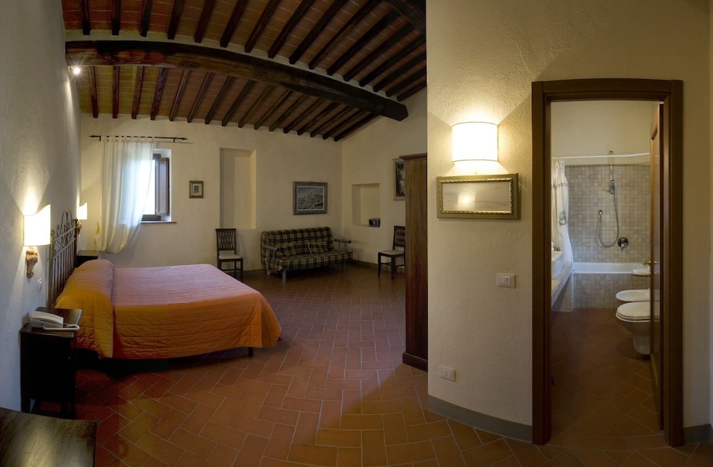 Triple Room photo 3