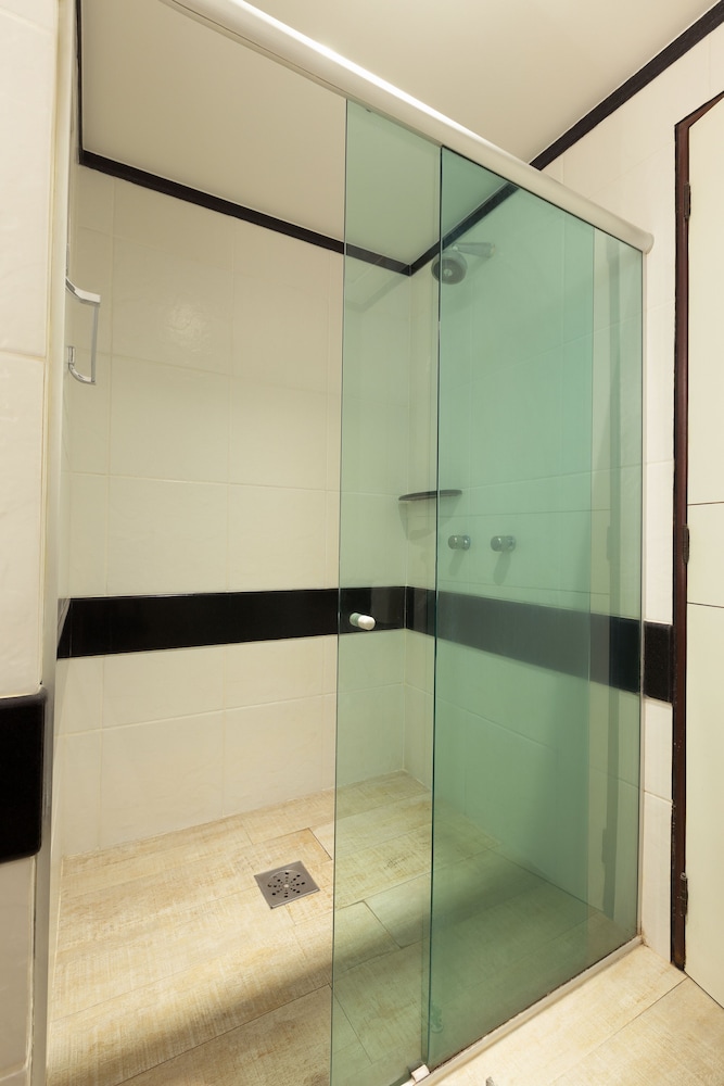 Standard Double Room (Premium Plus) - Photo 4