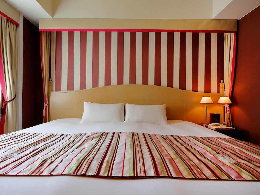 King Double Room 22sq m, Non Smoking (240cm Bed) - Photo 4