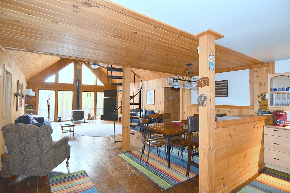 House, Multiple Beds (Seventh Heaven - Heavenly Retreat ) photo 1