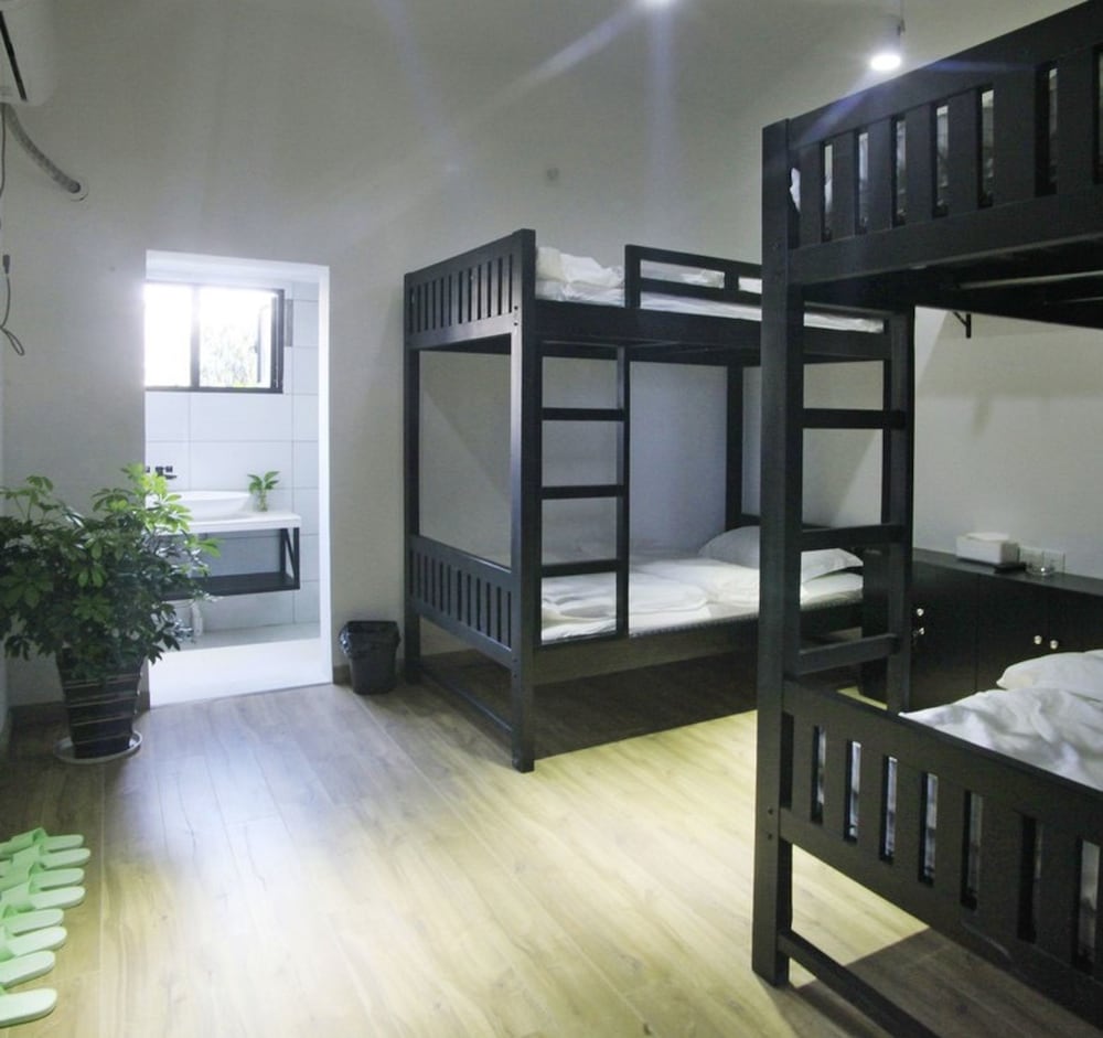 Comfort Family Room - Photo 1