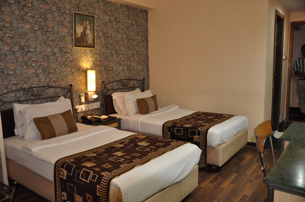 Deluxe Twin Room, Non Smoking - Photo 2