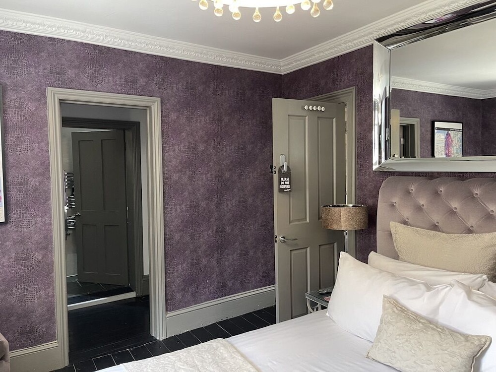 Superior Double Room, Ensuite ( Room 1, No 8ight) photo 3
