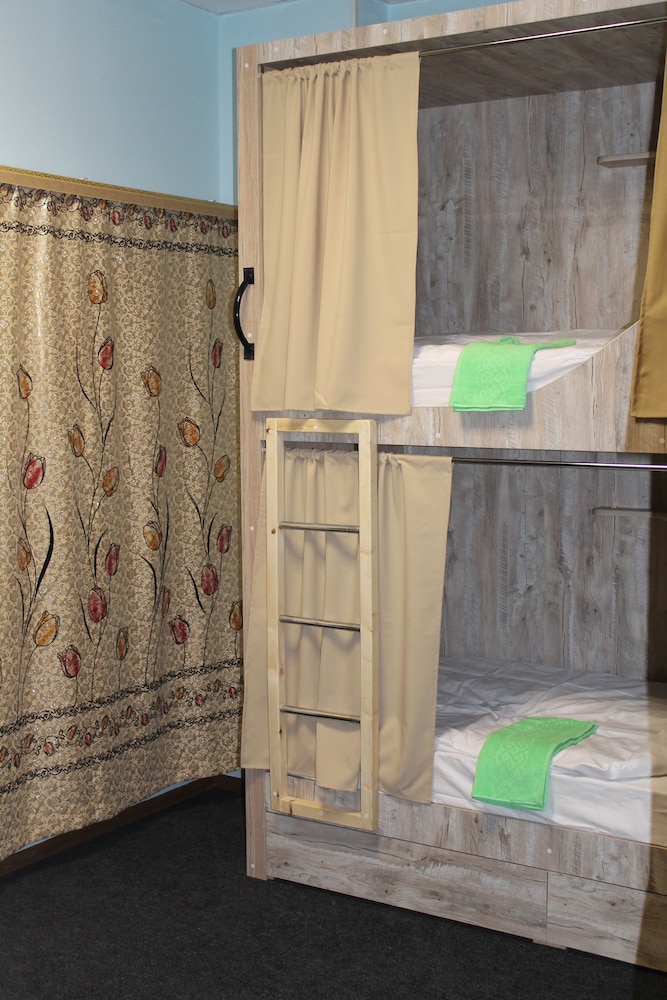 Economy Shared Dormitory, Men only, Sea View photo 3