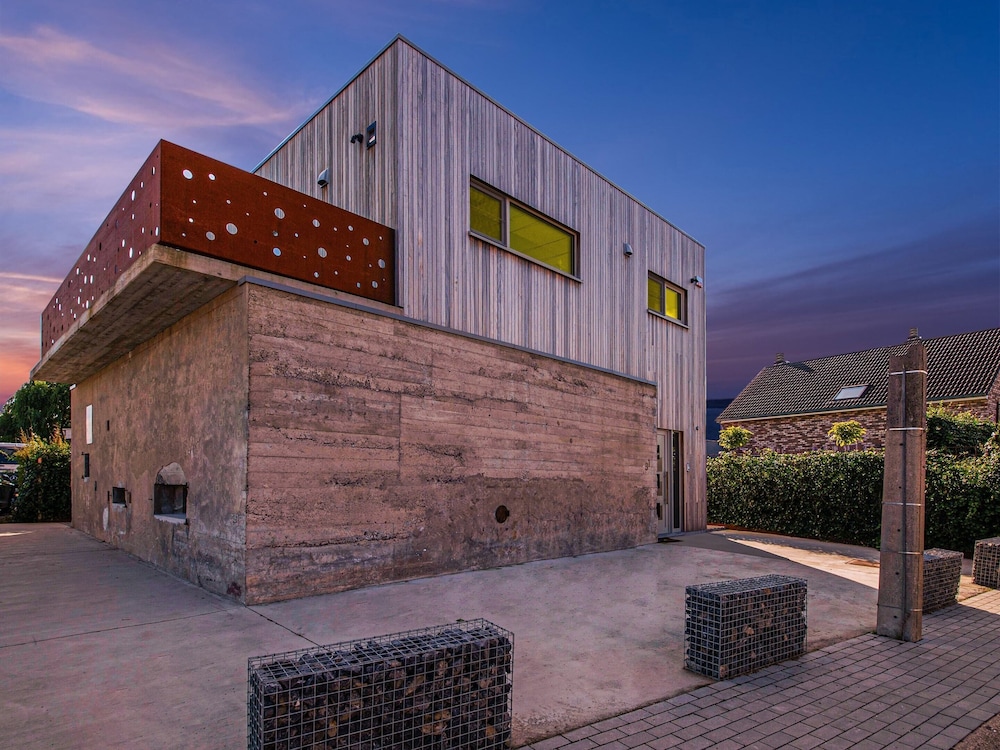 House photo 1