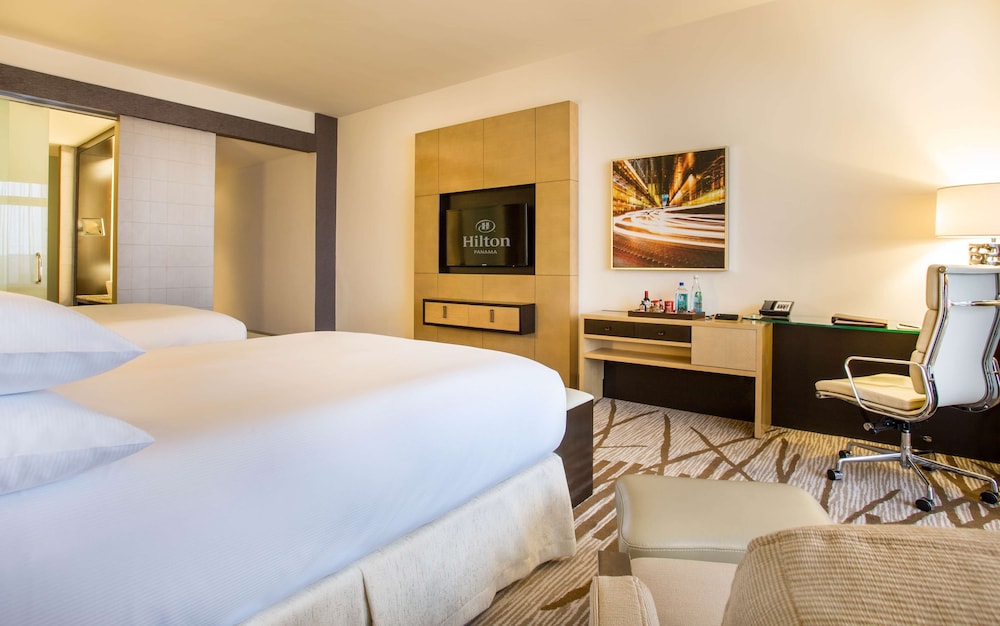 Junior King Suite with Ocean View